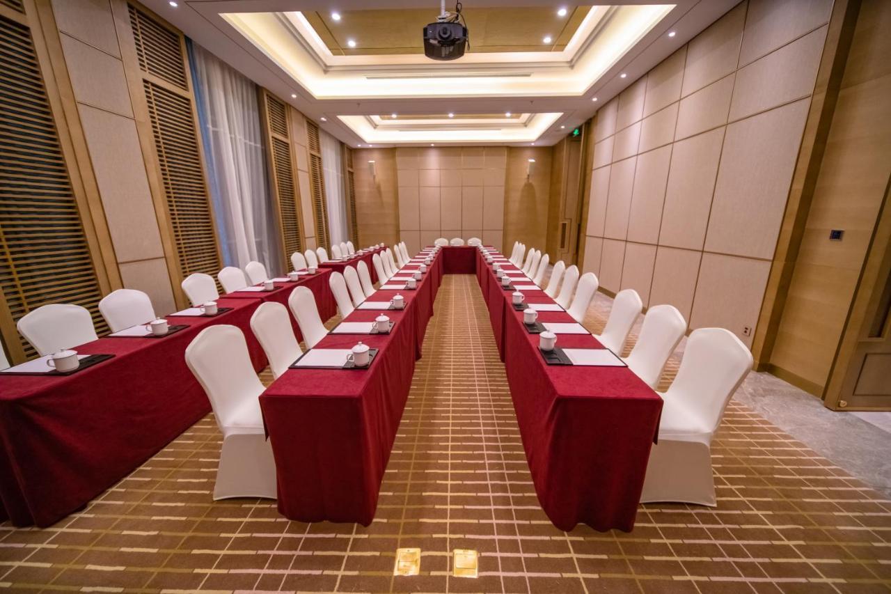 Weiselect Wanghu Hotel คุนหมิง ภายนอก รูปภาพ